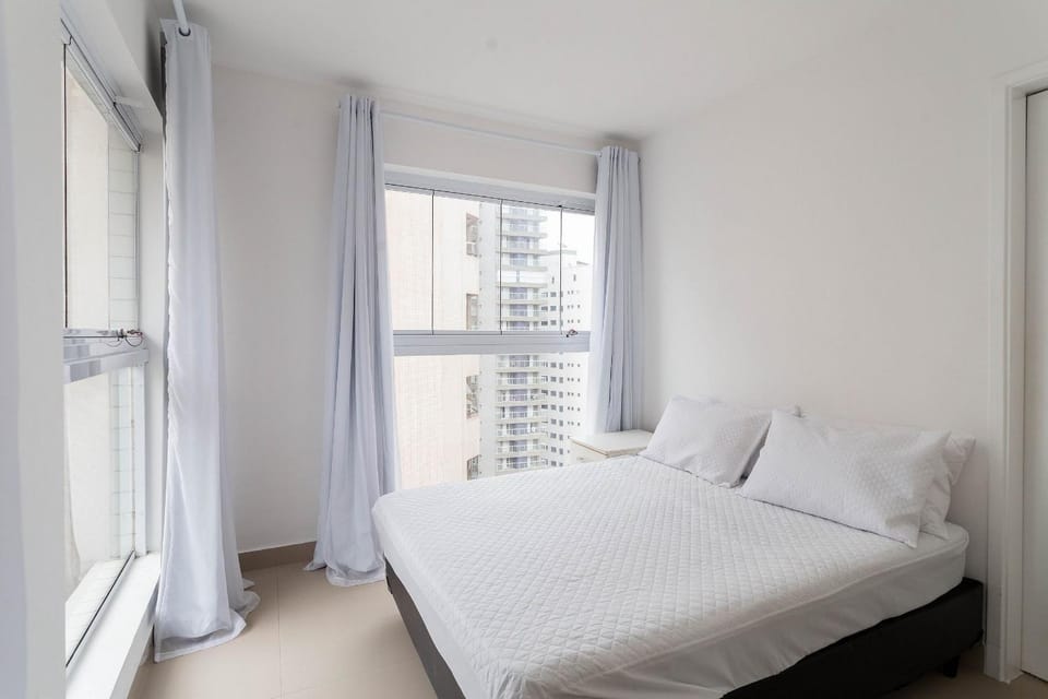 Bed, View (from property/room), Photo of the whole room, Bedroom