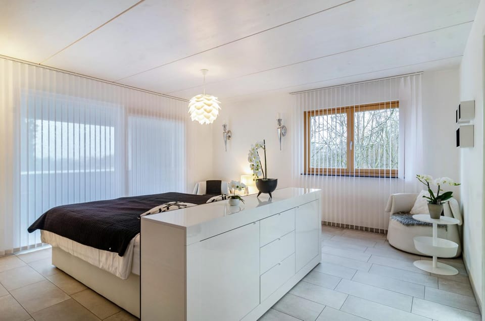 Living room, Bedroom