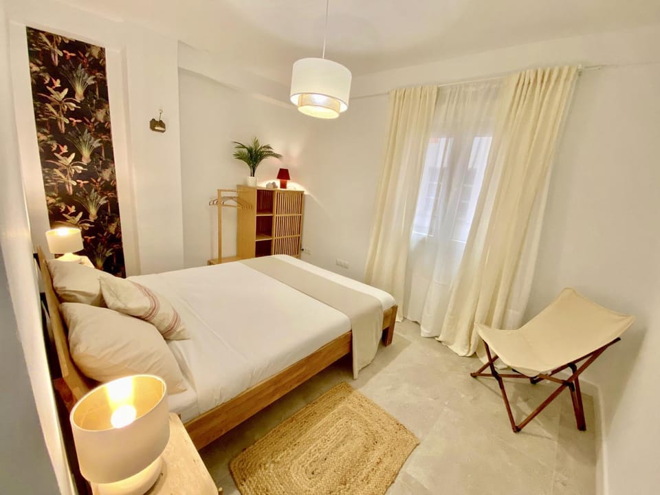 Bed, Bedroom