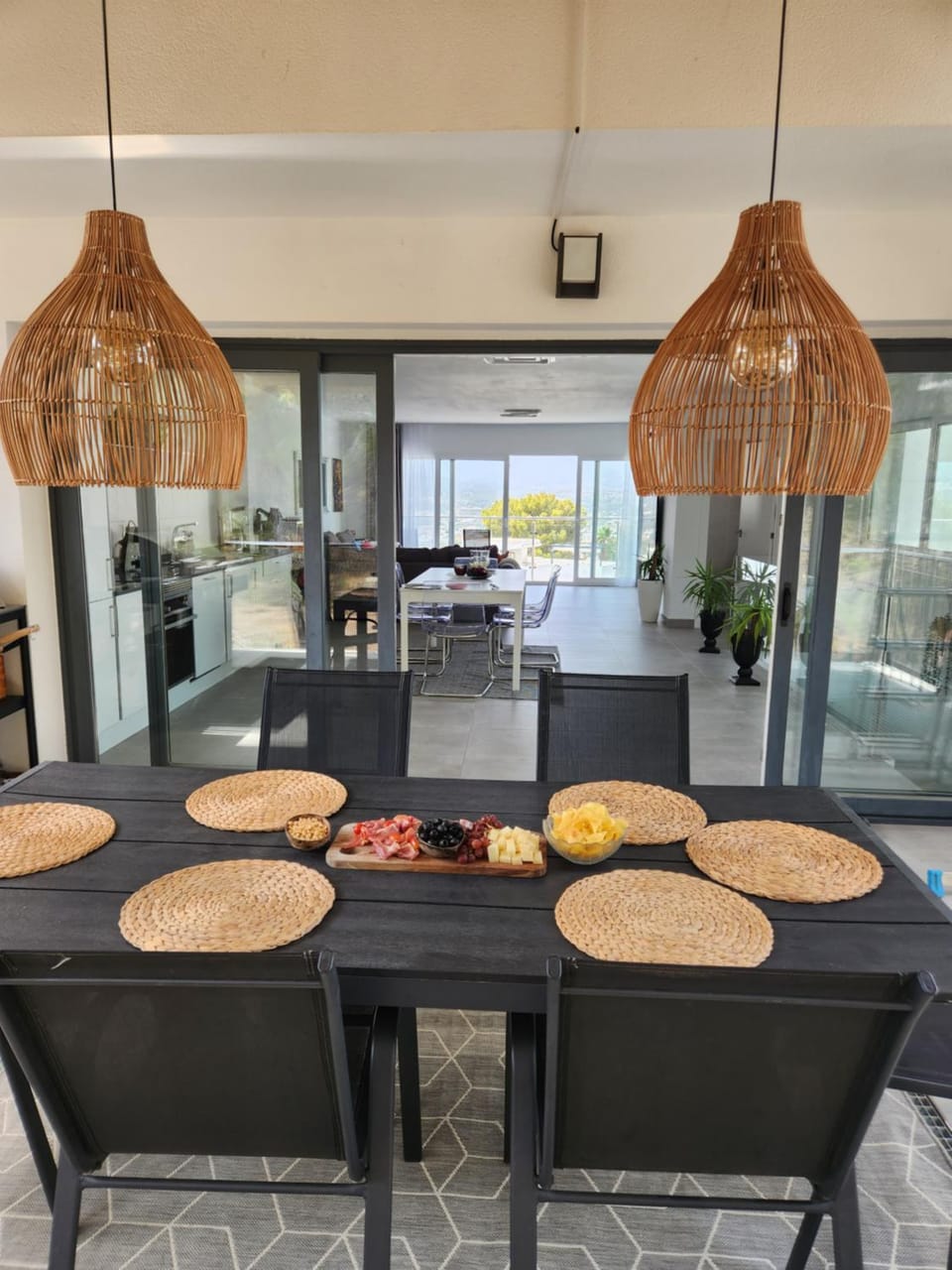 Magnificent view and pool House in Marina Baixa
