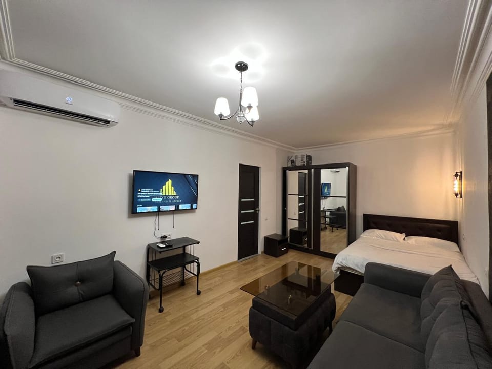 Mashtots Avenue, 1 bedroom Renovated apartment MA1544 Apartment in Yerevan