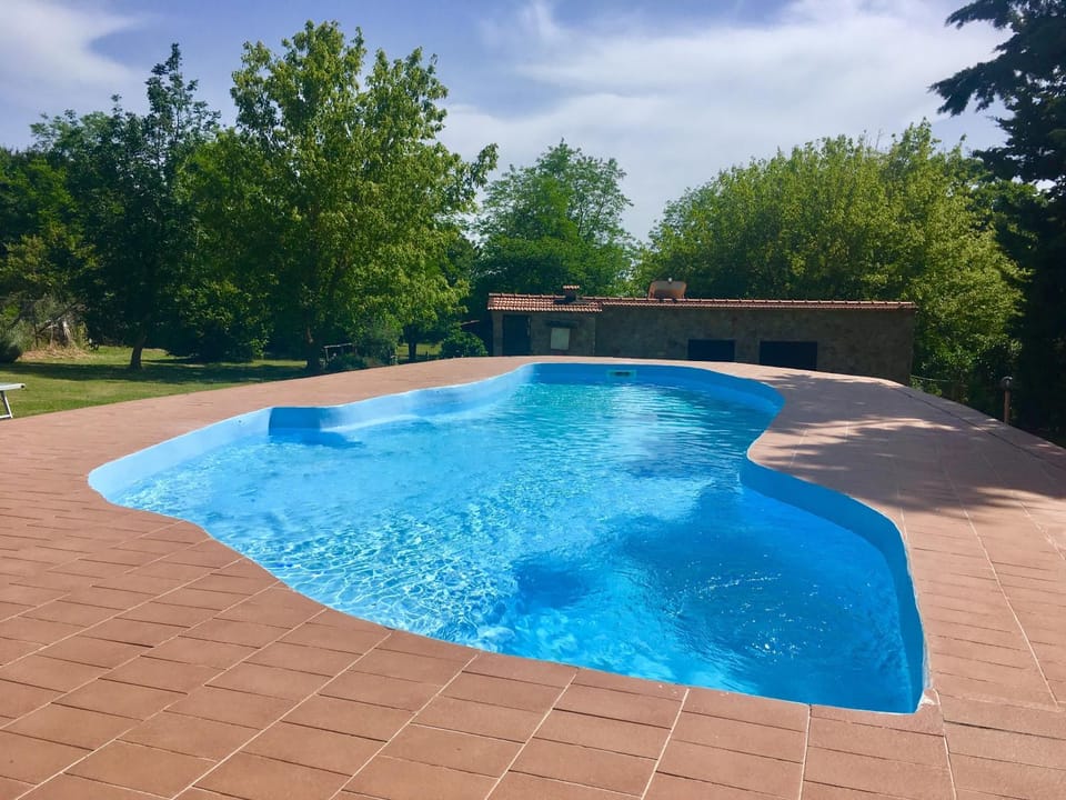 Property building, Swimming pool