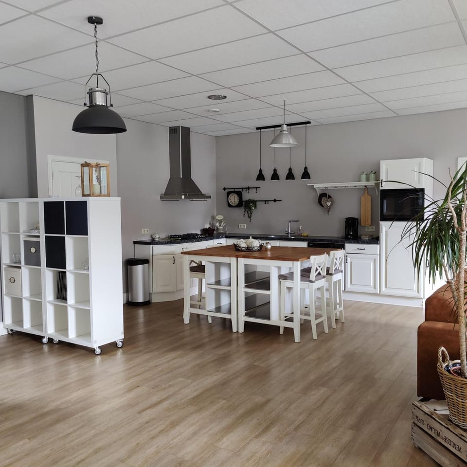 minibar, pet friendly, stove
