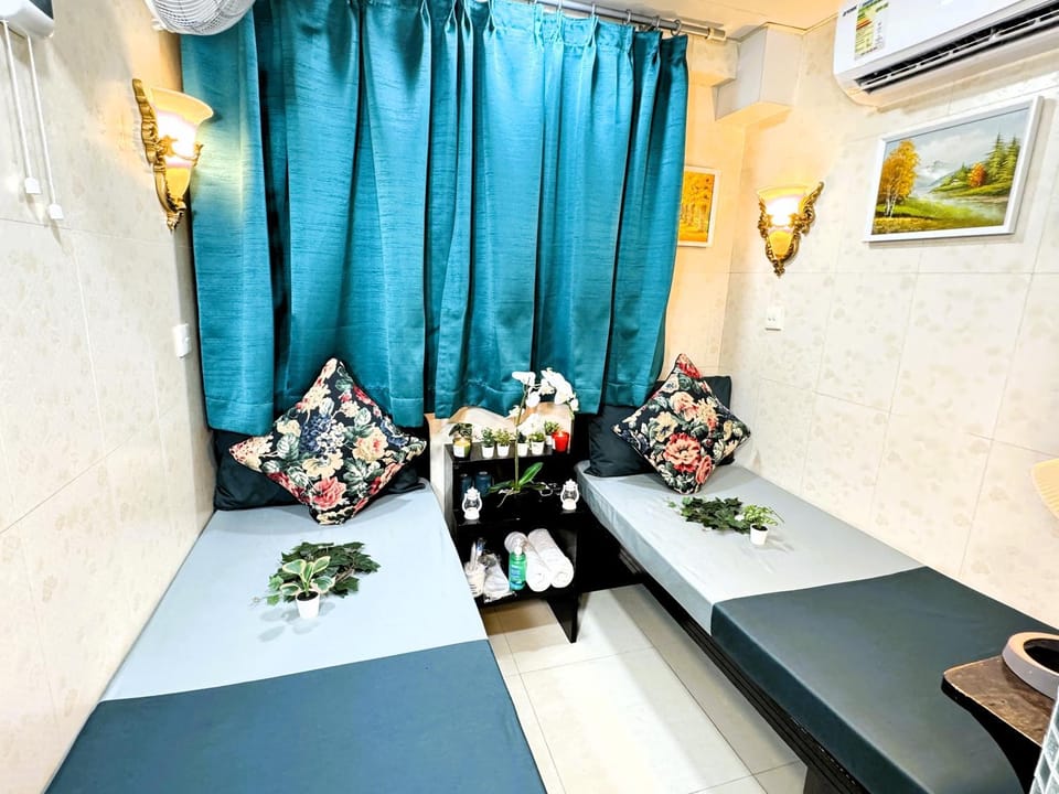 Park Guesthouse Bed and Breakfast in Hong Kong