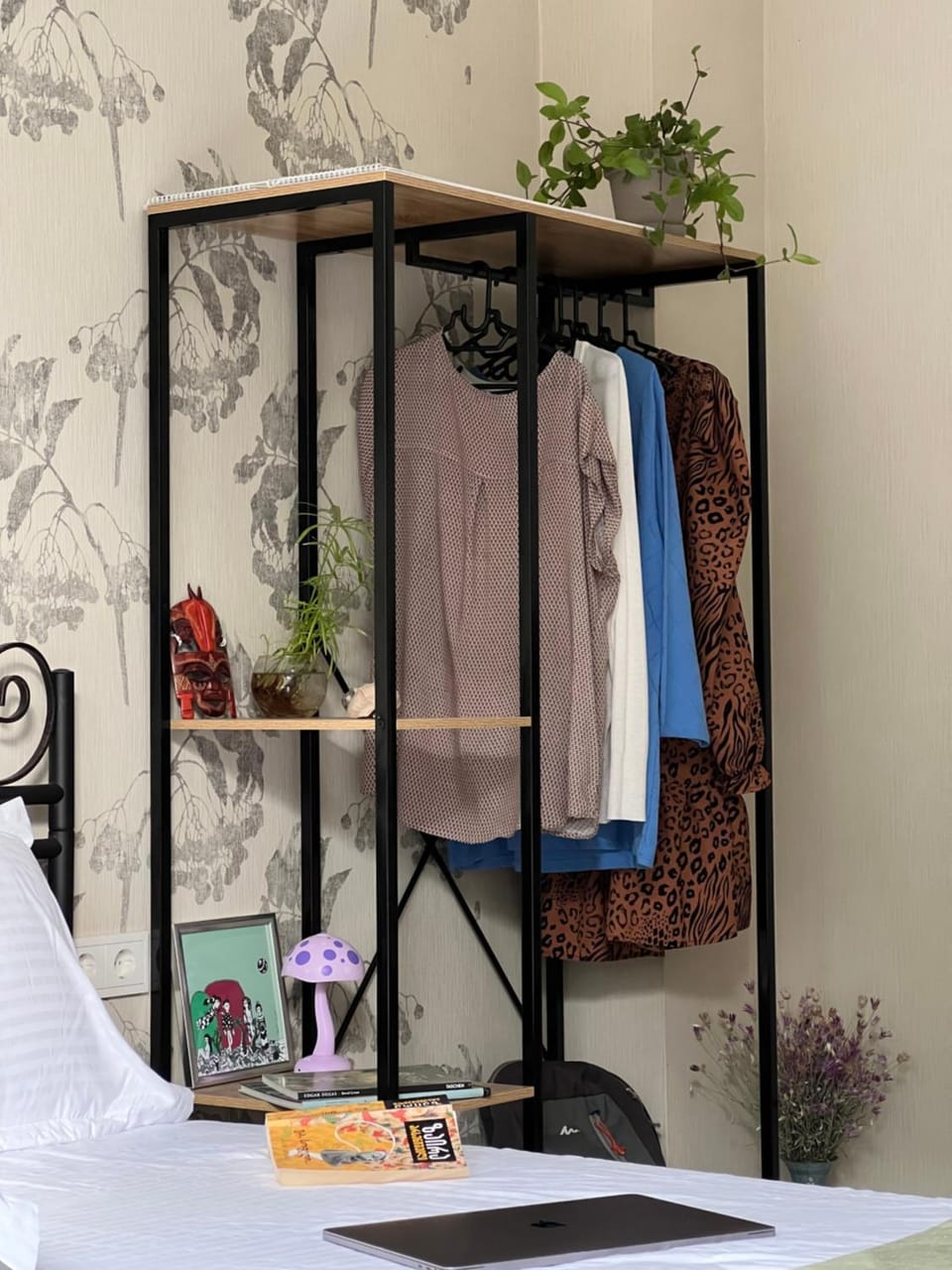 Bedroom, wardrobe