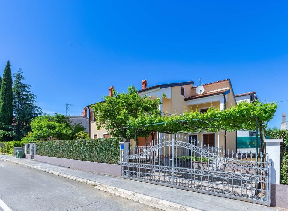 Apartmani Rino, Poreč Apartment in Poreč