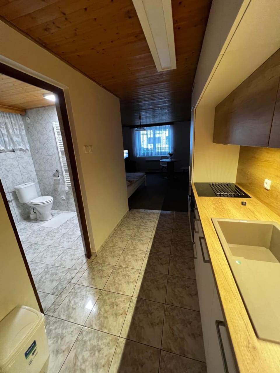 Bathroom, Kitchen or kitchenette
