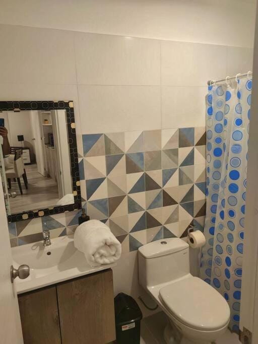 Shower, Toilet, Bathroom