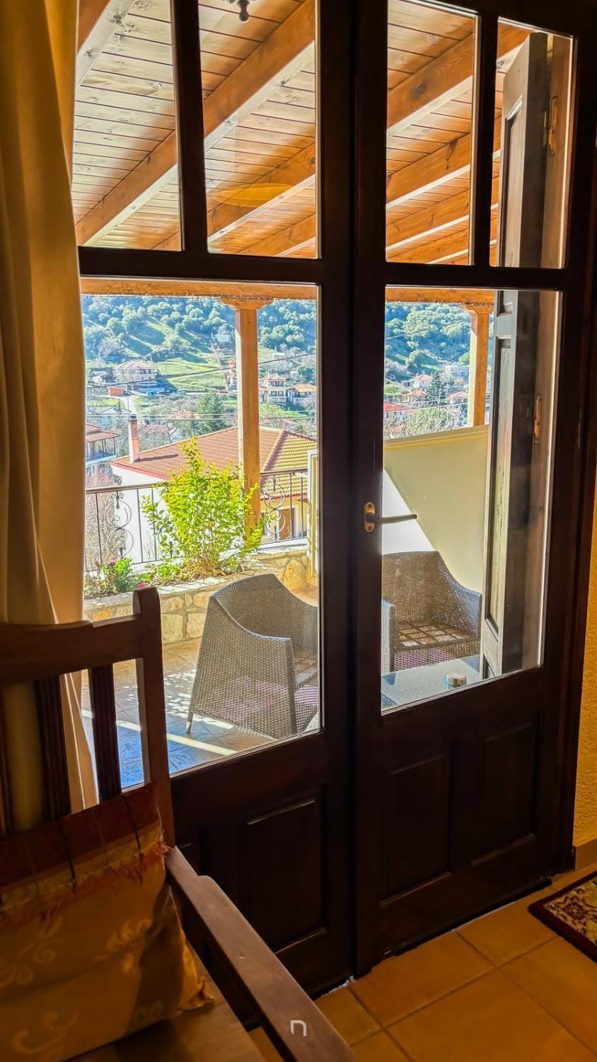 View (from property/room), Balcony/Terrace