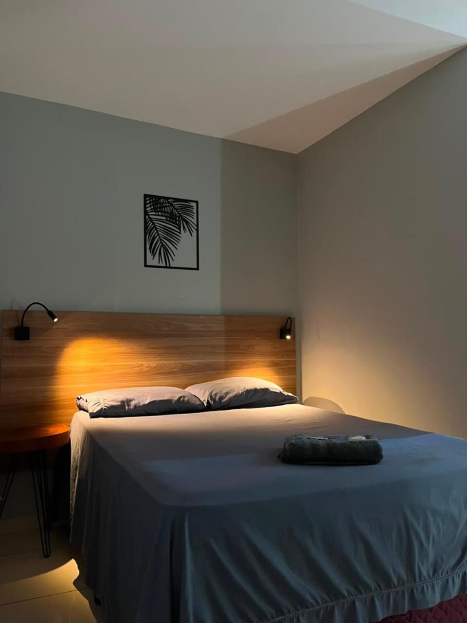locker, minibar, wardrobe, air conditioner