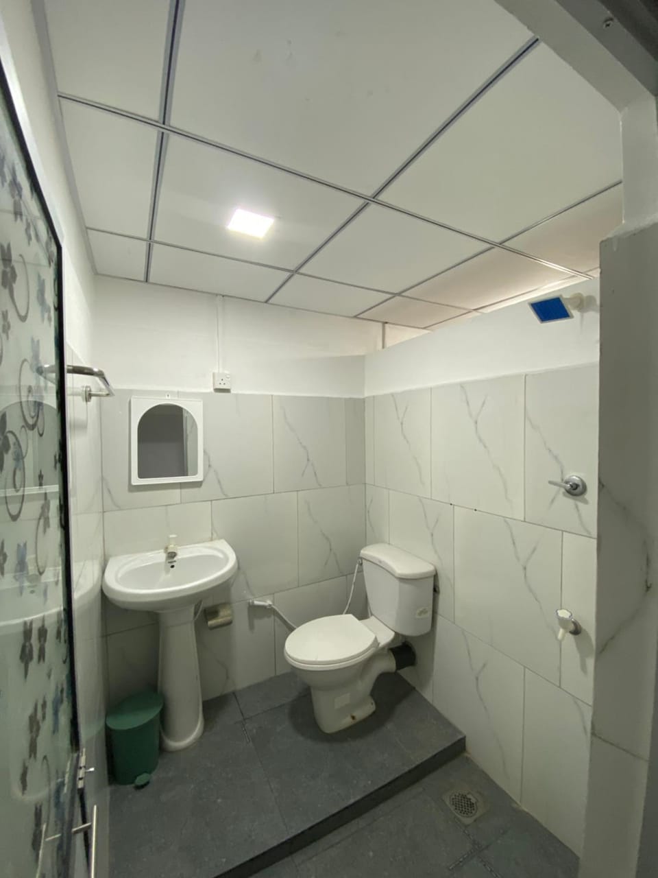 Airport Tourist Resort Inn in Negombo