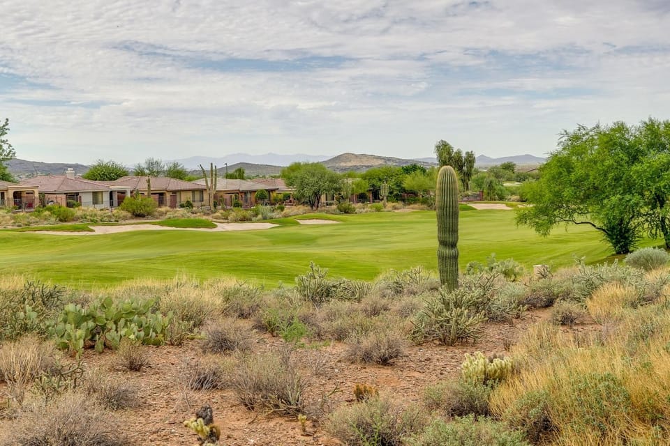 Snowbirds Welcome! Anthem Gem w/ Fairway Views House in Anthem