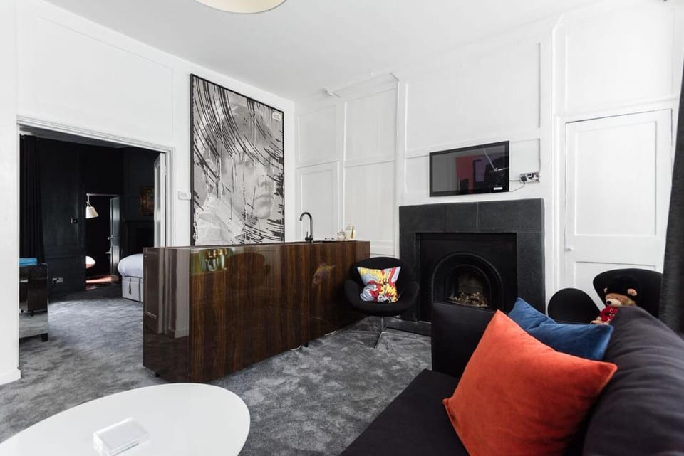 Welcome London Soho Apartment in City of Westminster