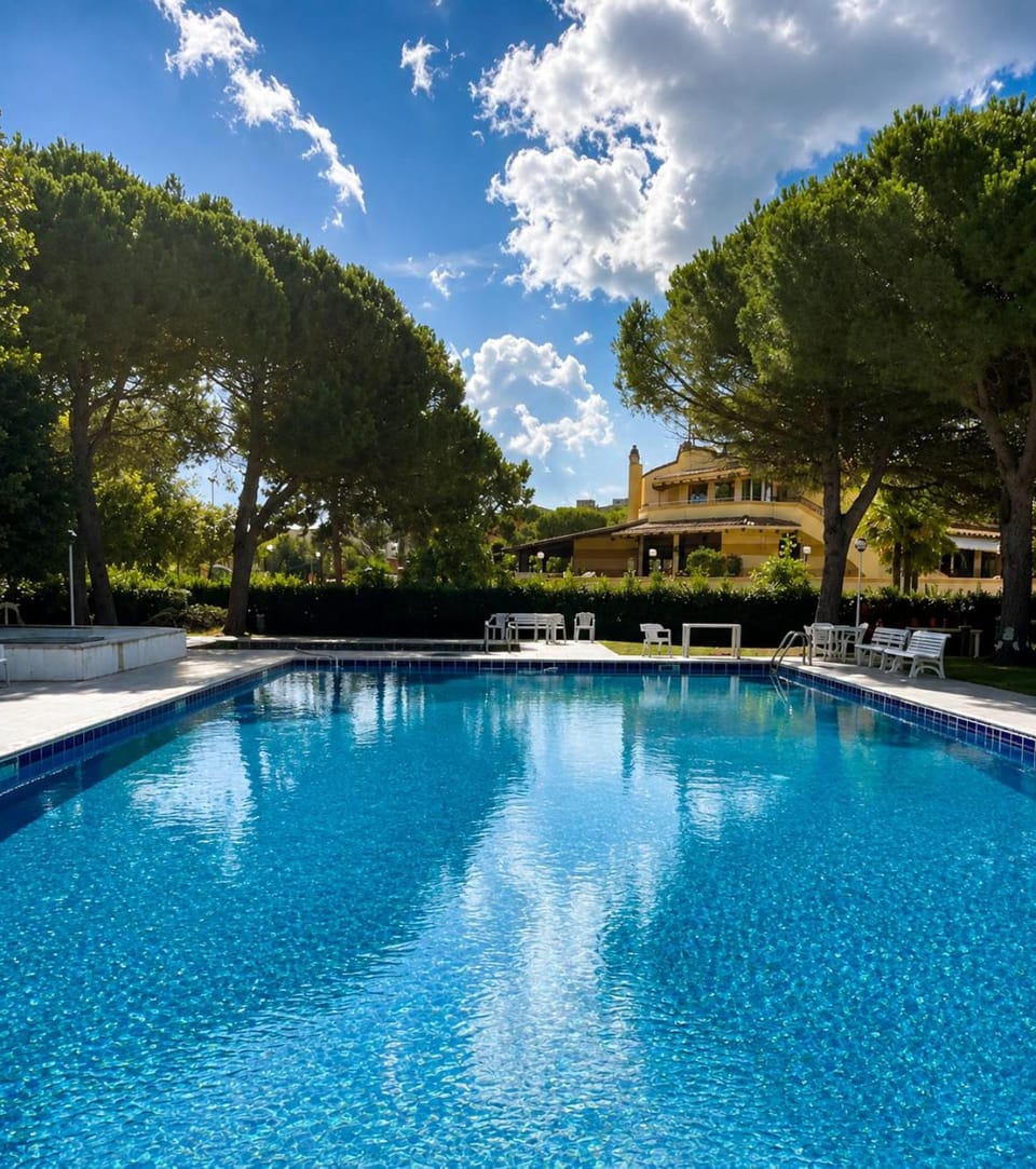Swimming pool