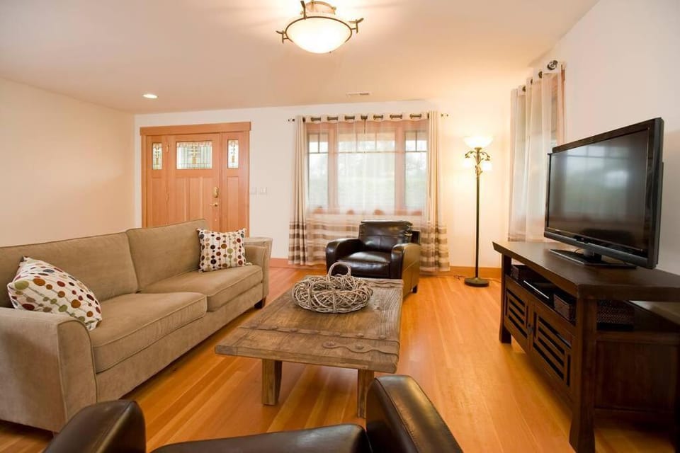 TV and multimedia, Living room