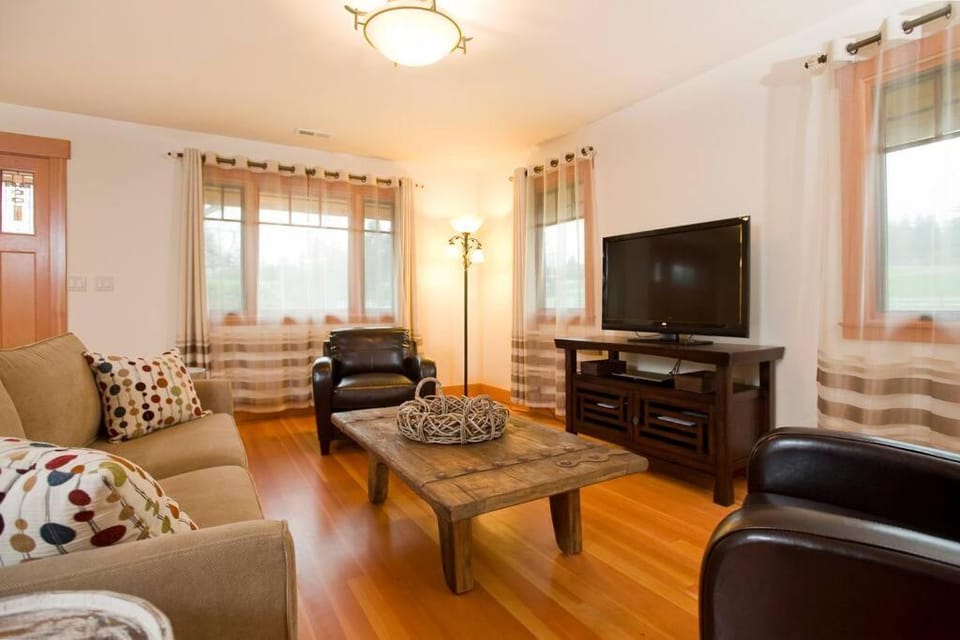 TV and multimedia, Living room