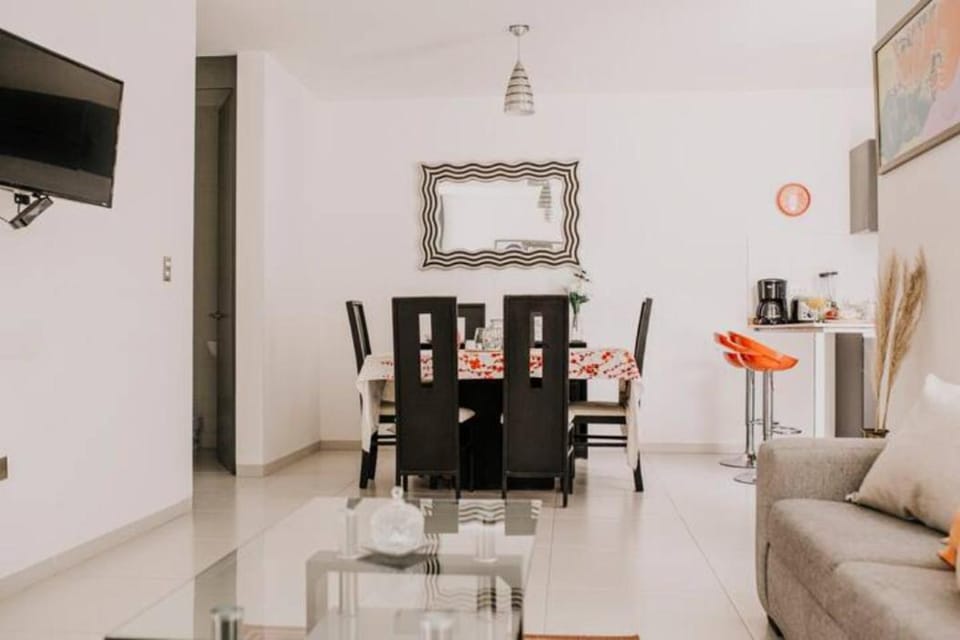 TV and multimedia, Living room, Dining area