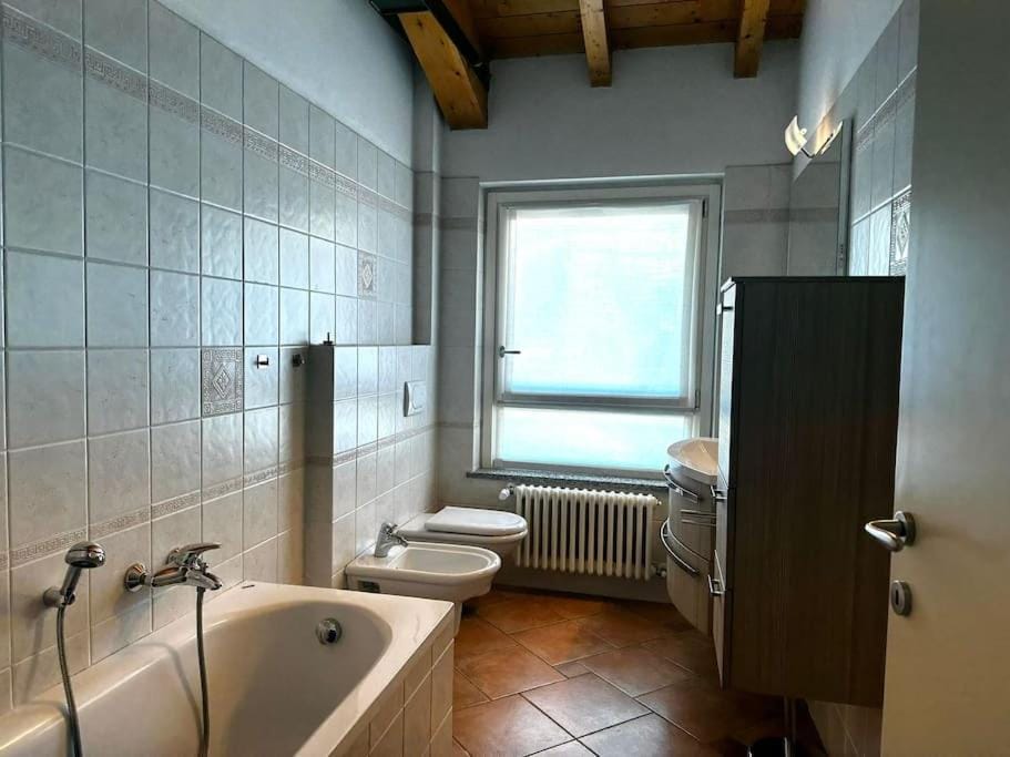 Bathroom, Bath