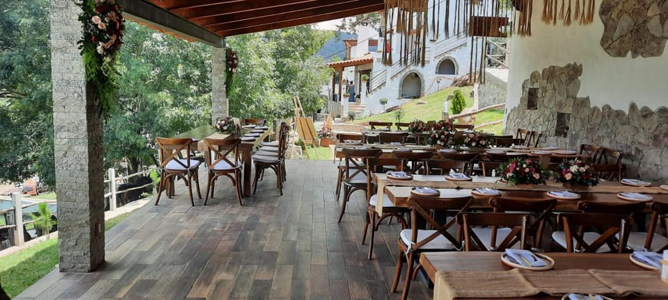 Property building, Restaurant/places to eat, Garden, Balcony/Terrace, Banquet/Function facilities, Garden view