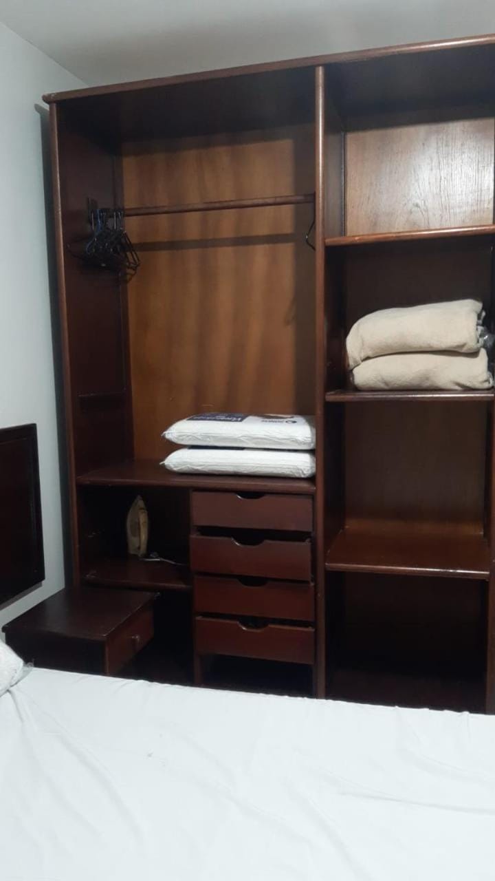 Golden Dolphin Residence em Taperapuan perto Axé Moi Apartment in State of Bahia