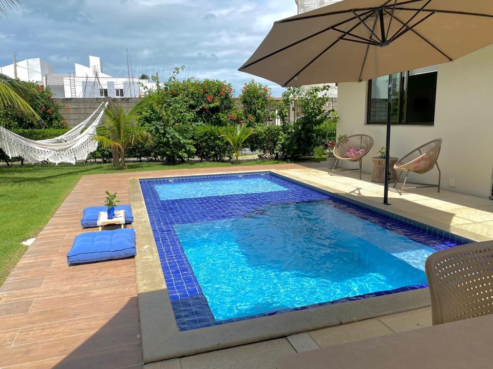 Bangalô Design Carneiros Beach Resort com serviço House in State of Pernambuco, Brazil
