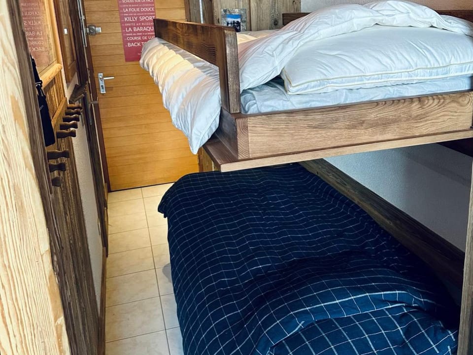 Studio rénové au centre de Val d'Isère - FR-1-411-899 Apartment in Val dIsere