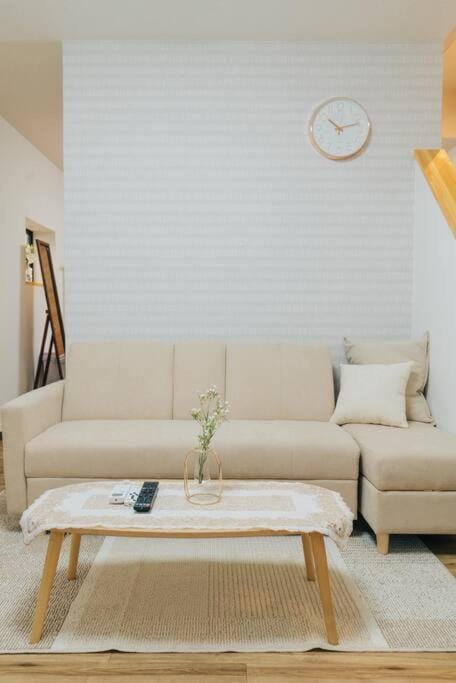 *Fortune House*鶴見橋 花園町駅 *生活機能完備* 一軒家 *最大4人* Apartment in Osaka