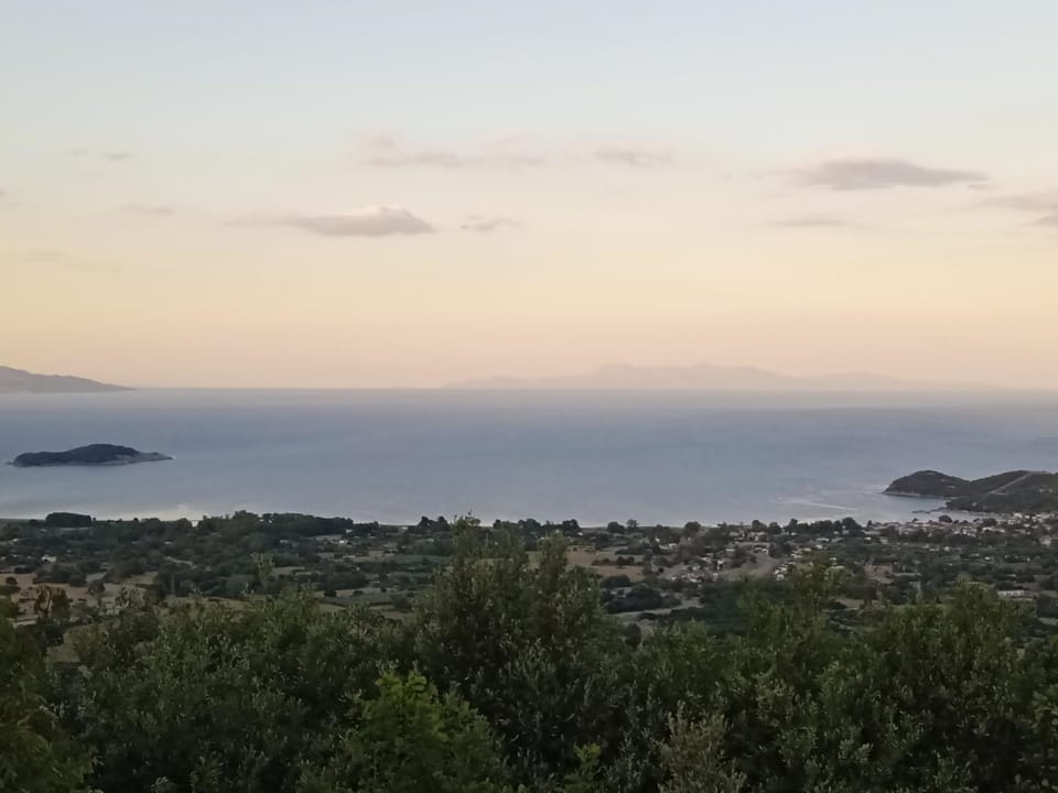 Gästehaus Edelweiss Olympiada Halkidikis House in Halkidiki