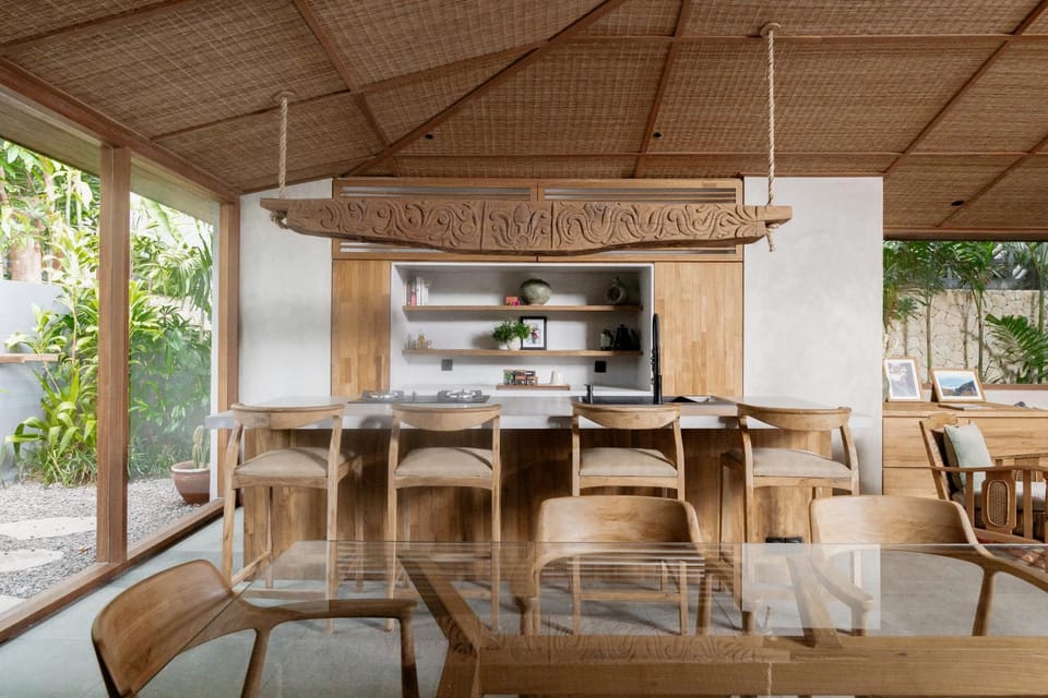 Masa Kini 3 BR Family Friendly Villa with Pool walking distance to Uluwatu Beach Villa in Bali