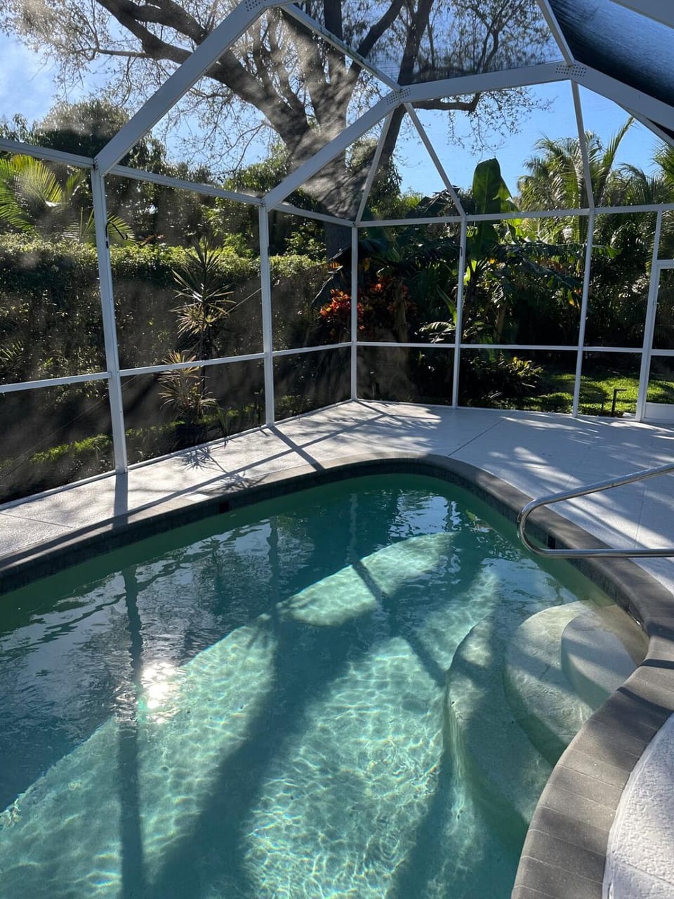 Florida house, 4br 2bt with private pool oasis Villa in Naples