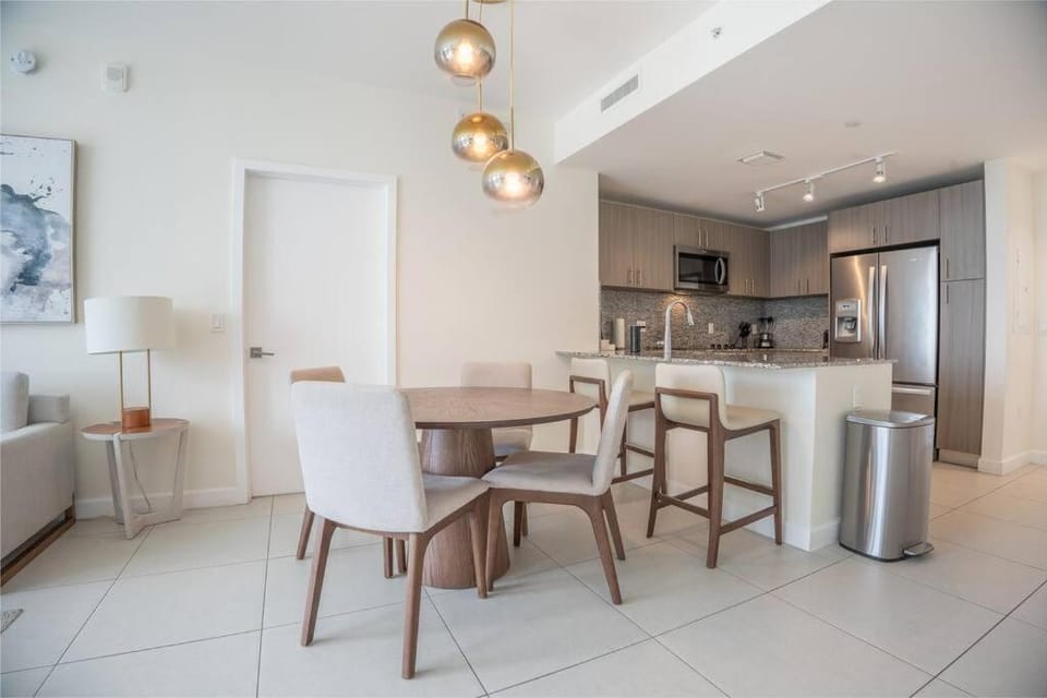 Stunning Apartment in Downtown Doral Apartment in Doral