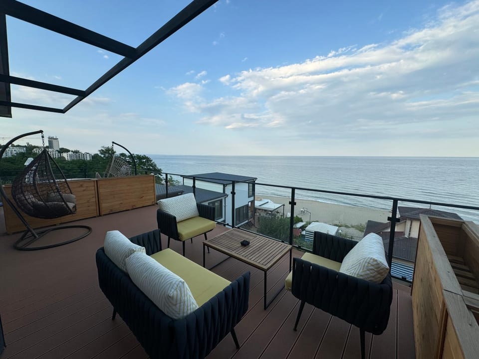 View (from property/room), Balcony/Terrace, Sea view