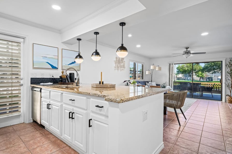 Kitchen or kitchenette, Living room, Seating area, Dining area, dishwasher, furniture