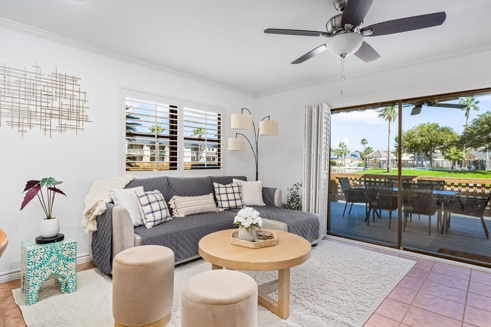 Patio, Living room, Seating area, furniture