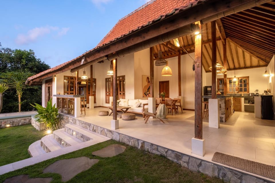 Garden, Living room, Seating area