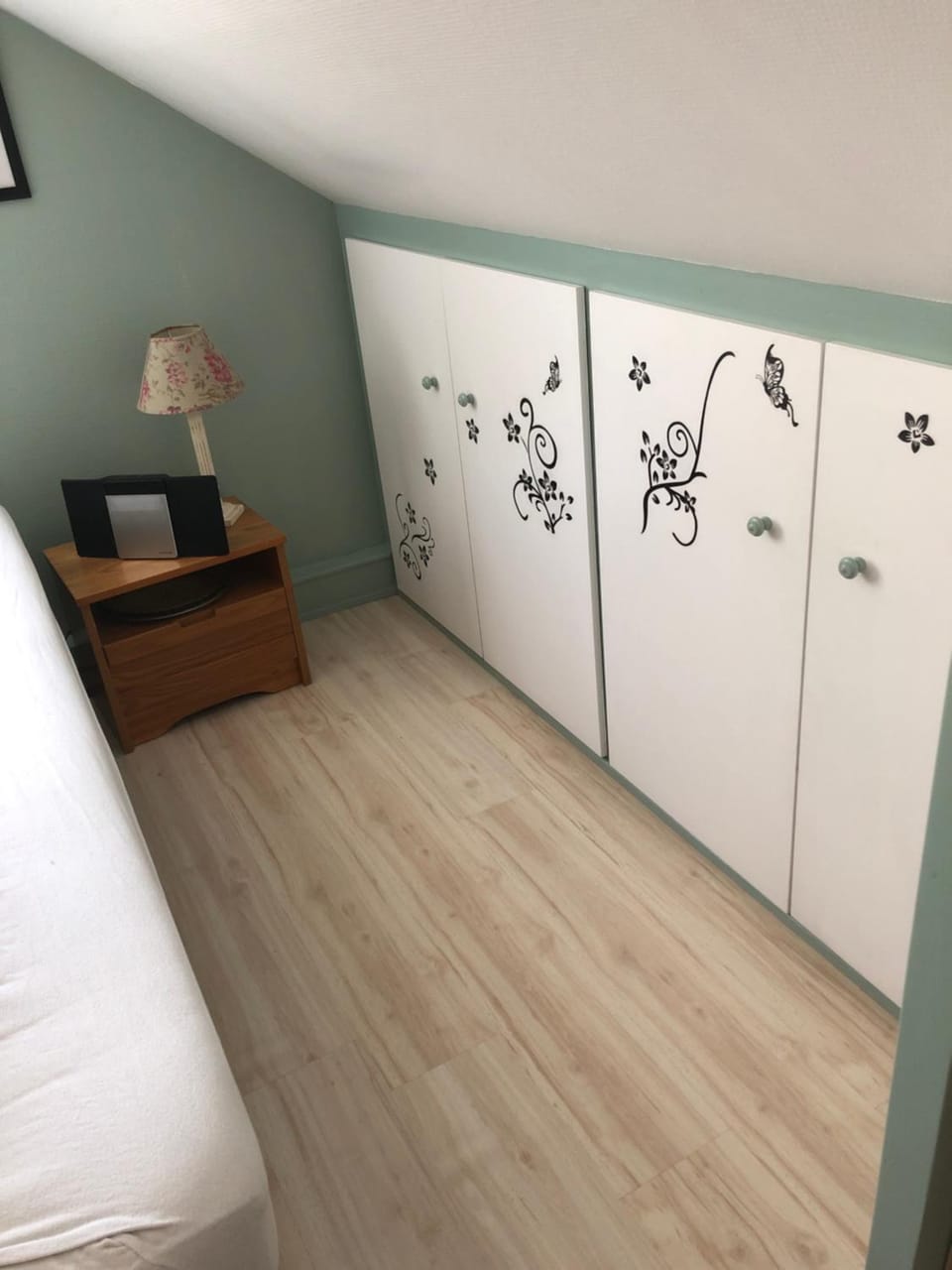 wardrobe