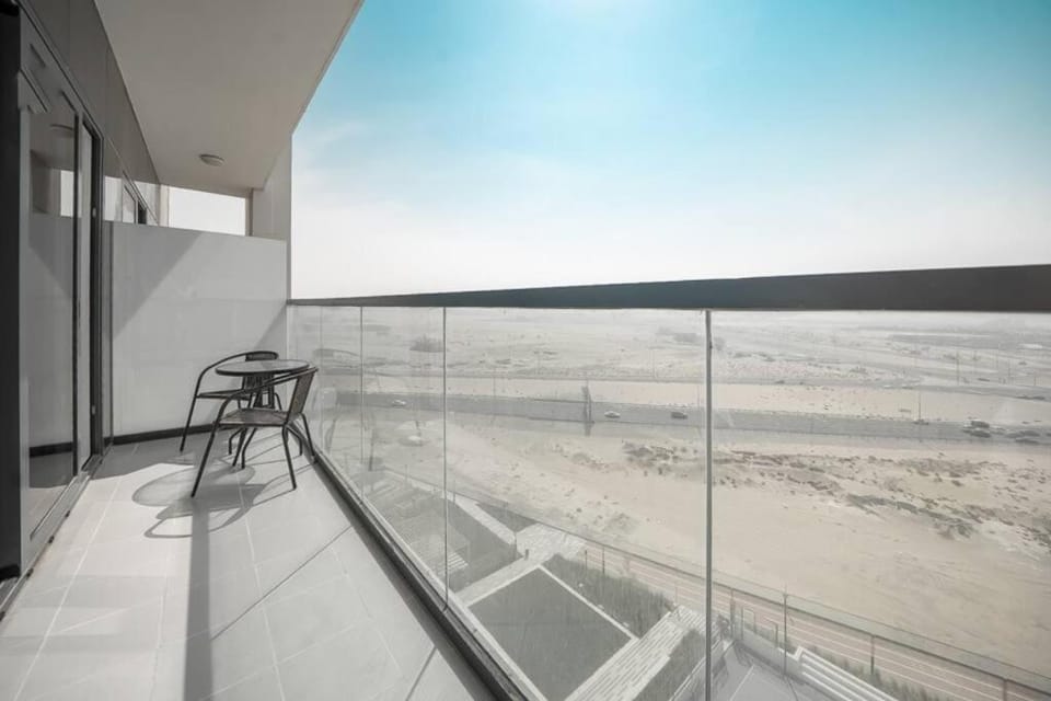 StoneTree - Cozy 1BR with spacious balcony in Golf Vita A Apartment in Dubai