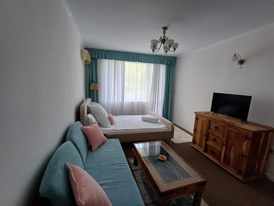 Wild Cherry 2 bedroom Apartament Economy-3 Apartment in Varna