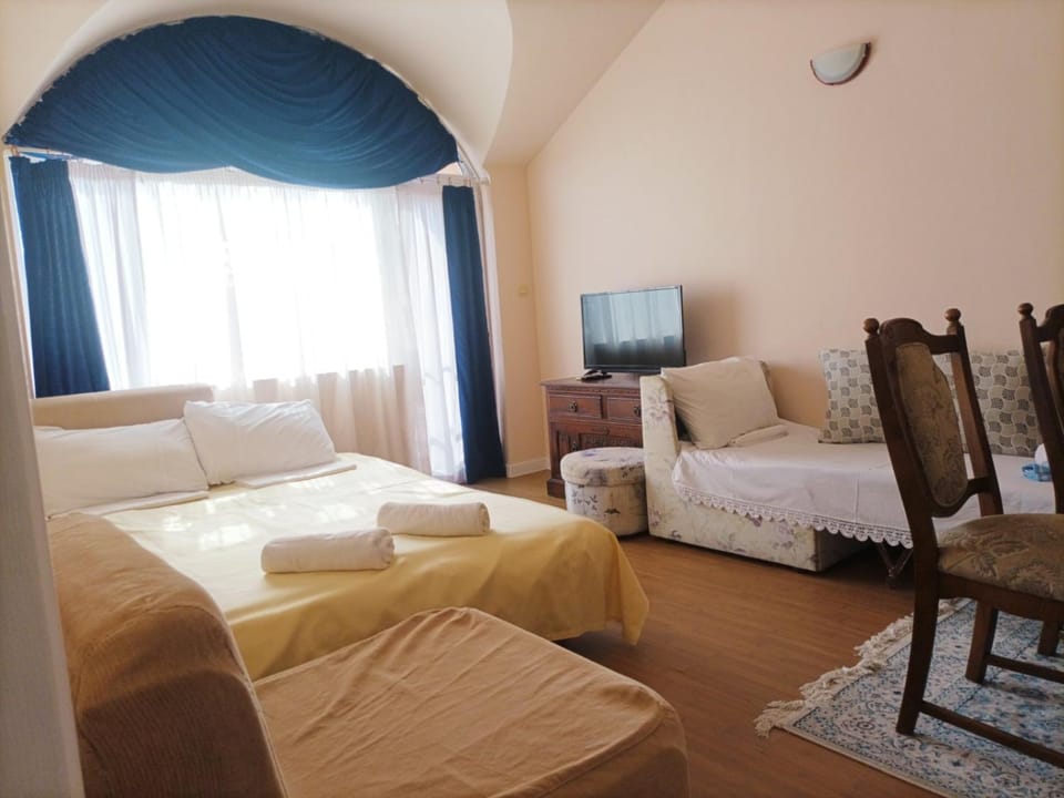 Wild Cherry 2 bedroom Apartament Economy-4 Apartment in Varna