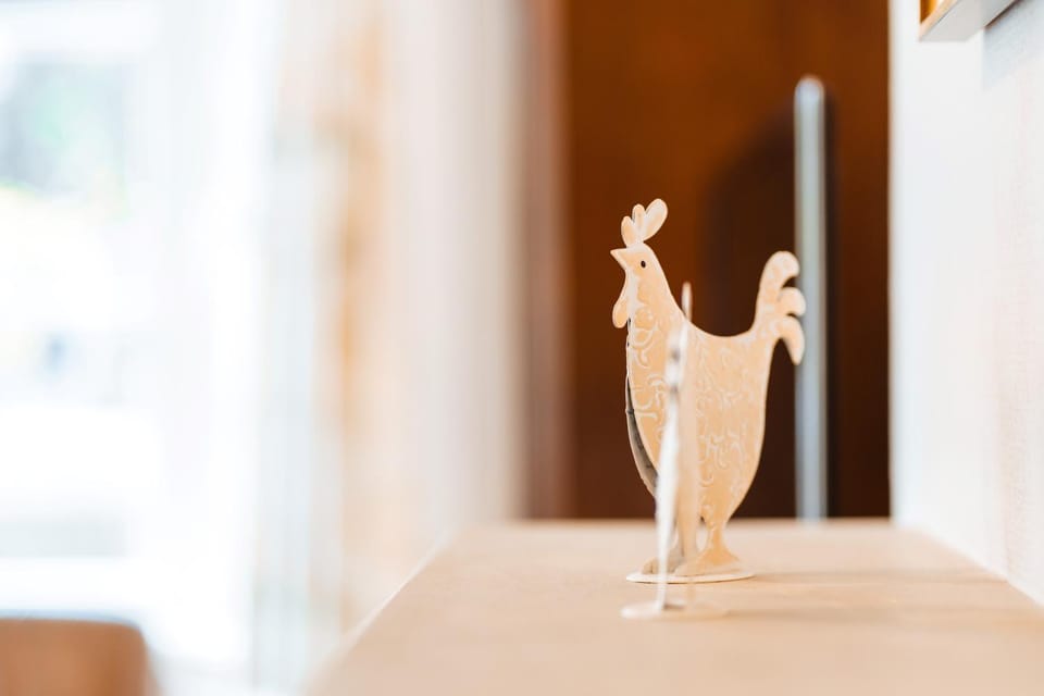 Property building, Decorative detail