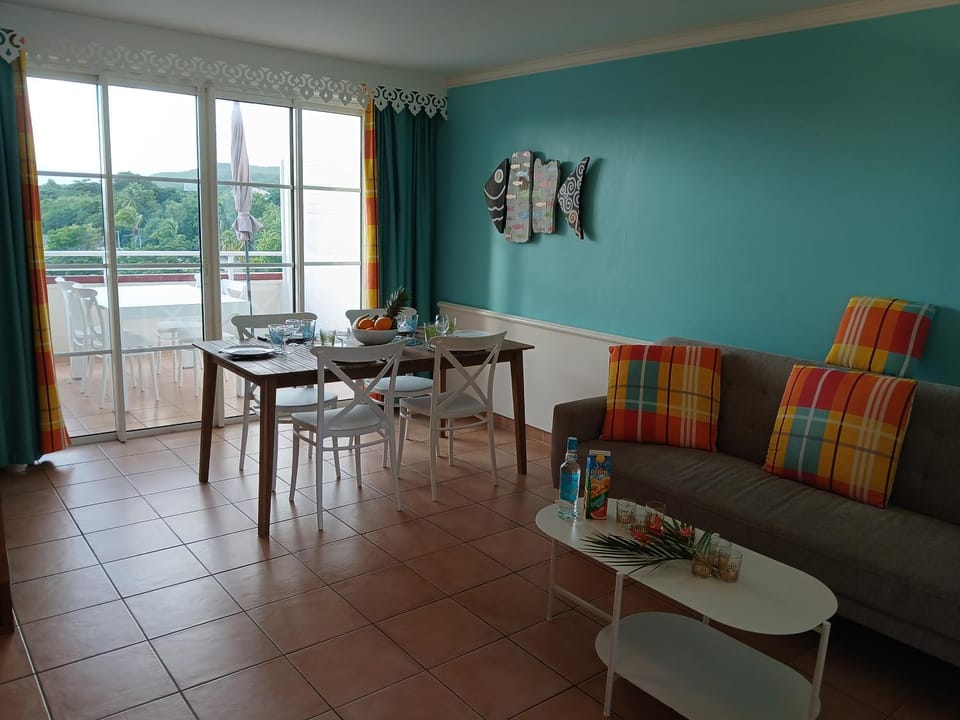 Ovillage972 dans Village Vacances - piscine, plage - vues mer, calme & spacieux Apartment in Sainte-Luce