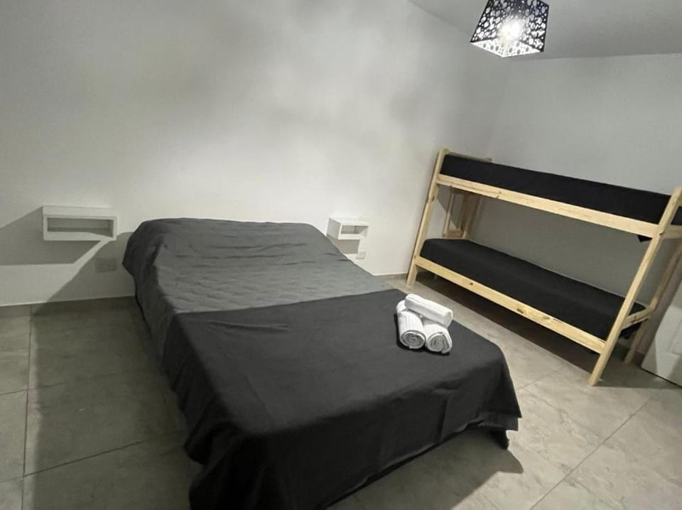 Bed, Photo of the whole room, Bedroom, bunk bed, towels