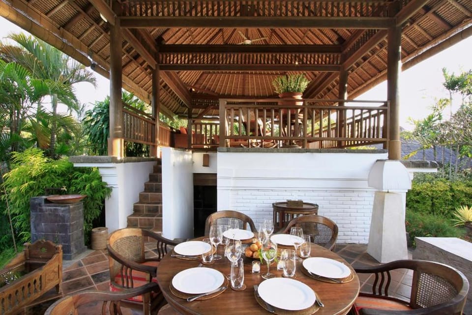 Food and drinks, Food and drinks