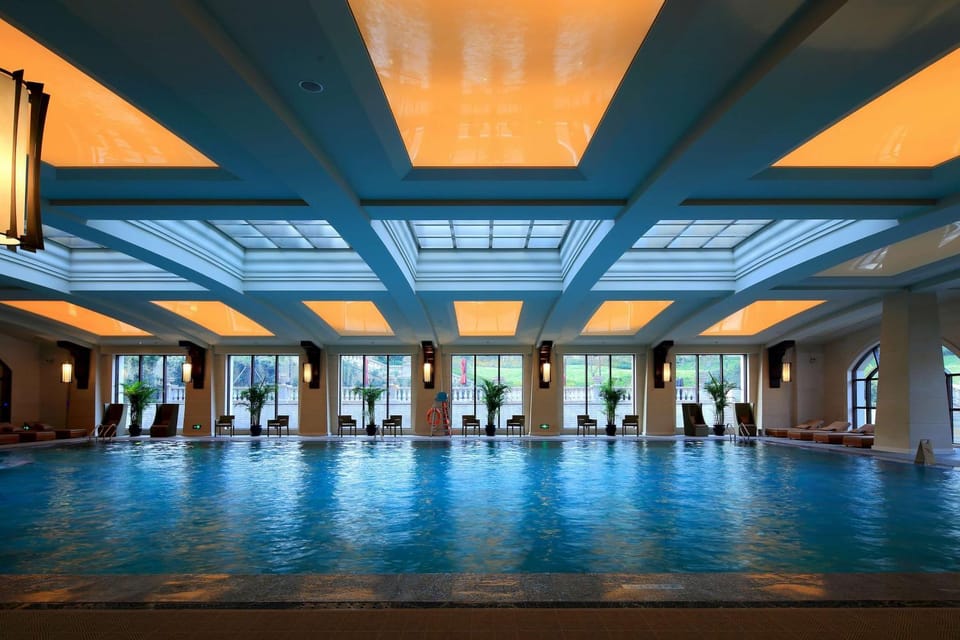 Pool view, Swimming pool, Swimming pool