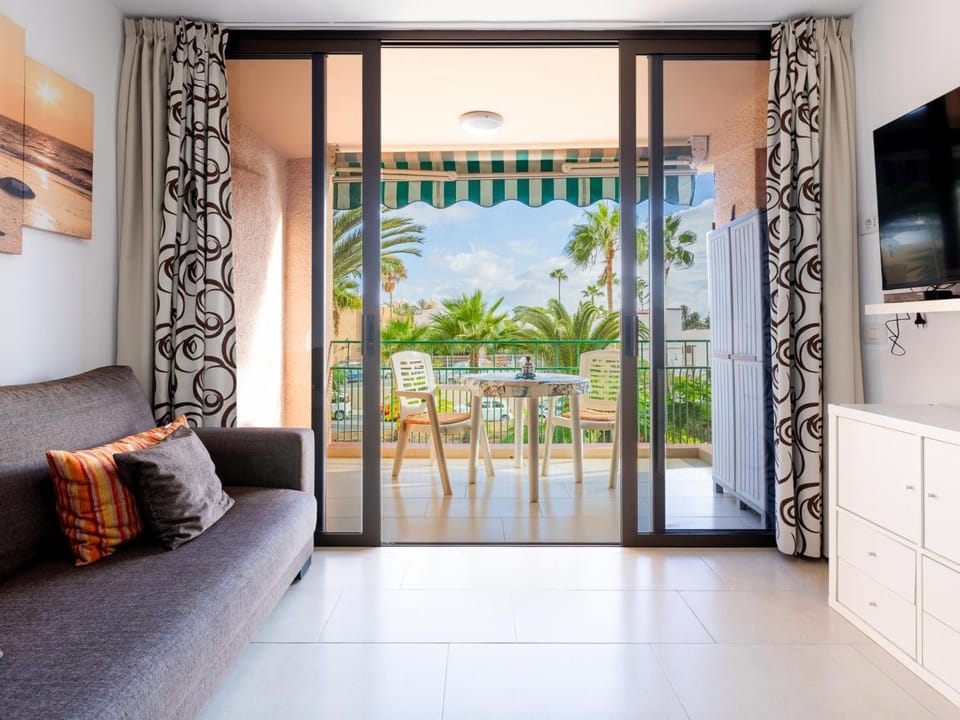 Balcony/Terrace, Living room