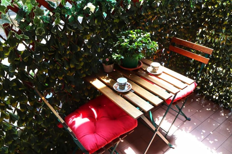 La Dolce Vita Luxury Apartment-Via Solari Apartment in Milan