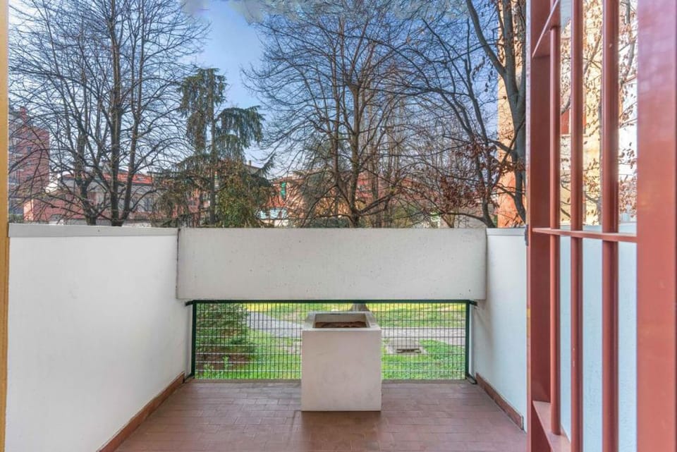 Patio, Spring, Day, Garden, View (from property/room), Balcony/Terrace, Garden view