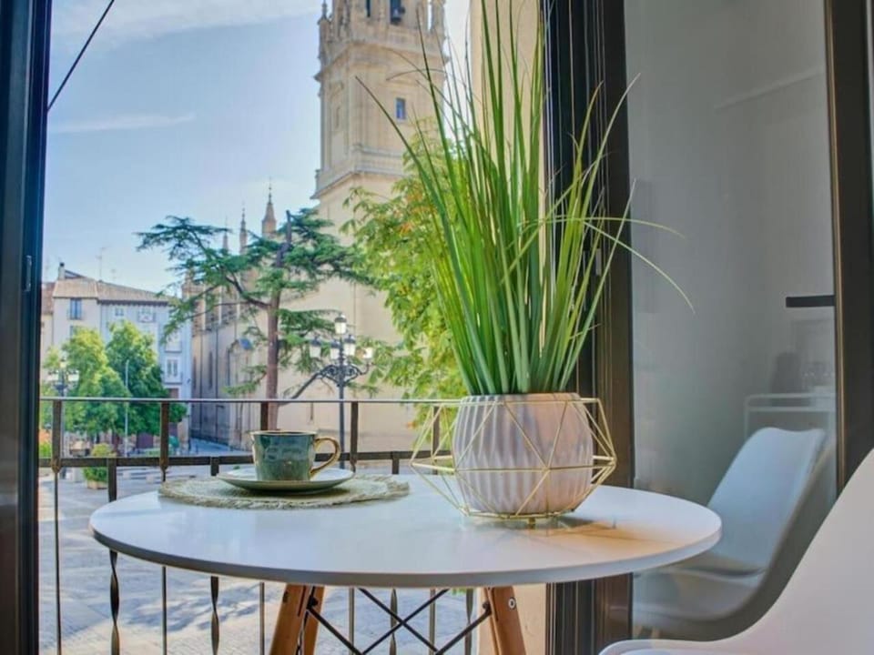 View (from property/room), Balcony/Terrace