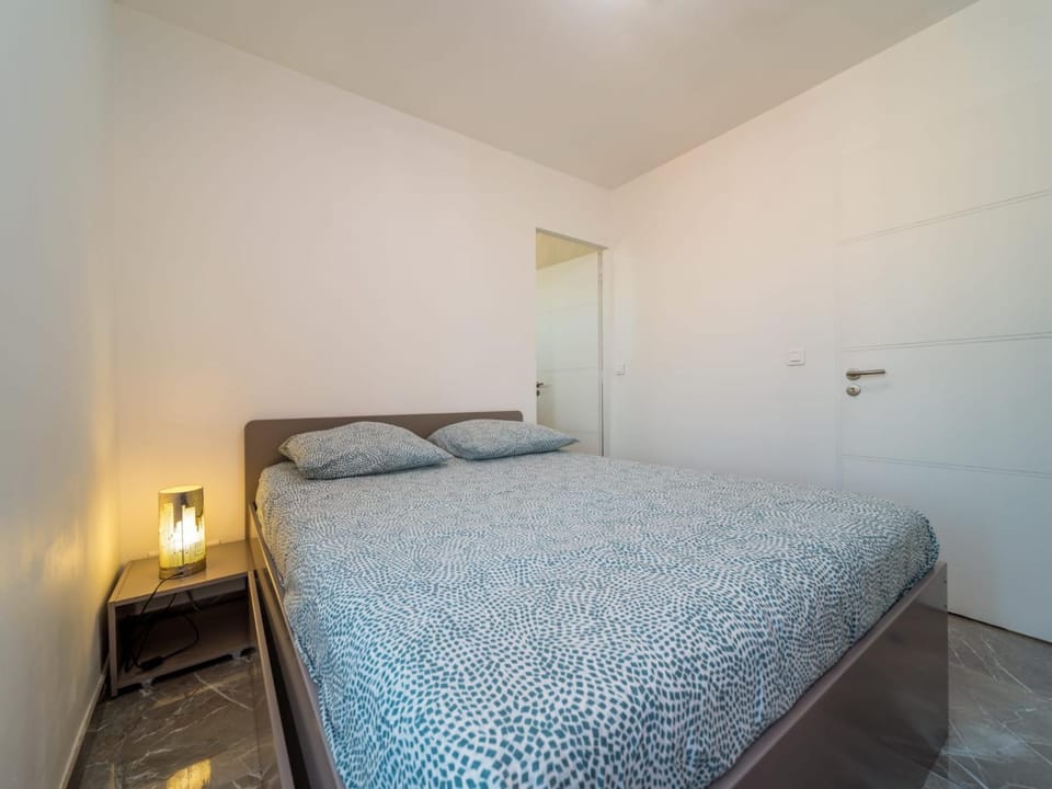 Appartement T3 climatisé, Wi-Fi Apartment in Marseille