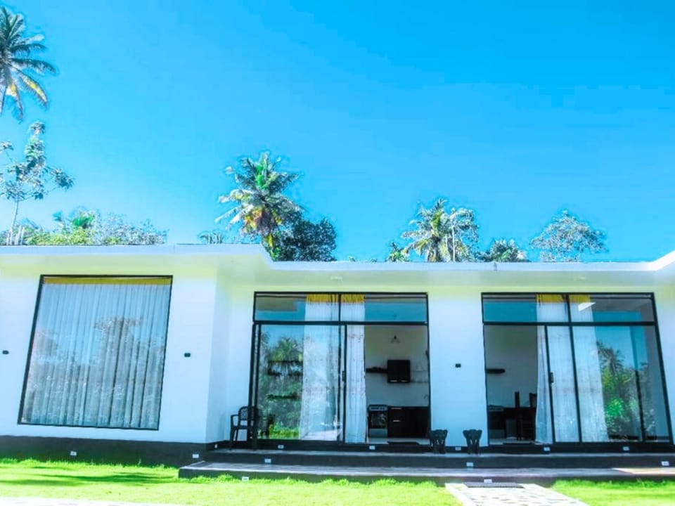 The Glade Apartment hotel in Southern Province